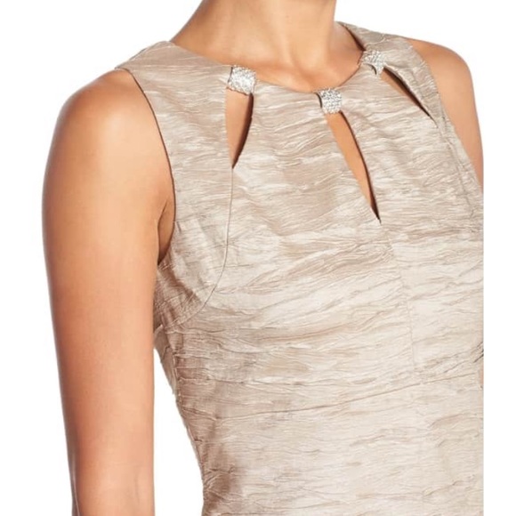 Cocktail dress - Picture 1 of 4